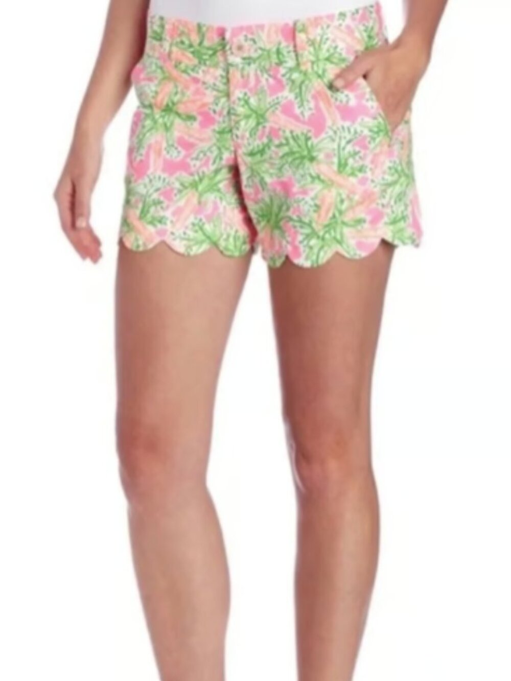 Lilly Pulitzer Buttercup Scallop Hem Shorts in Nibbles Print